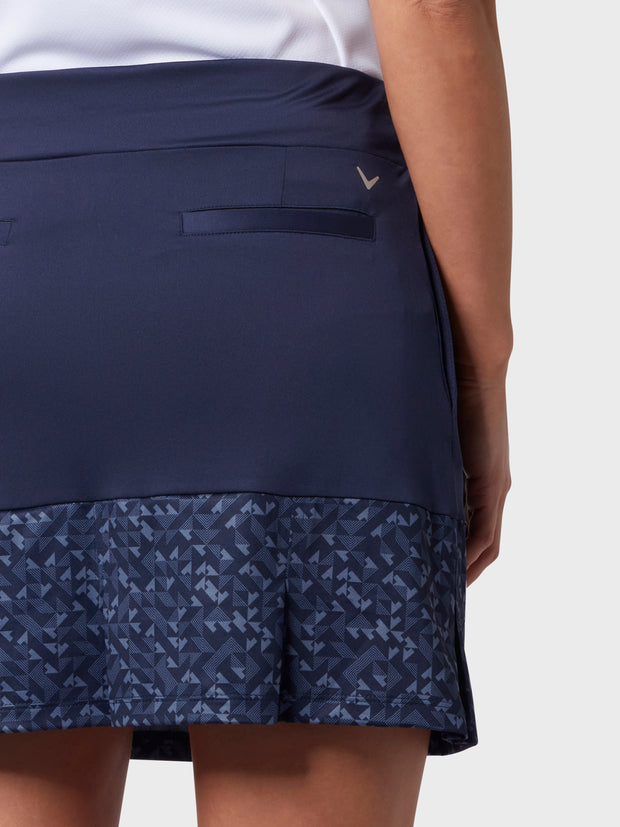 Geo Print Women's Golf Skort With Pintuck Pleats In Peacoat